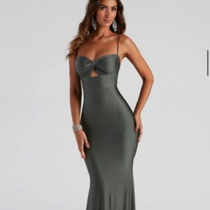 Elegant Women's Dress